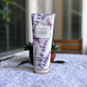 Victoria's Secret Lavender & Vanilla Moisturizer